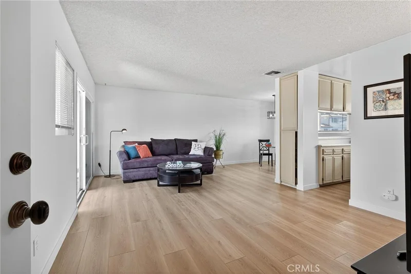 520 Avenue B 7, Redondo Beach, CA 90277