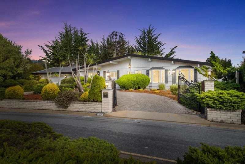25601 Carmel Knolls Drive, Carmel, CA 93923