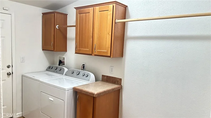 Photo 2 of 15862 N Crystal Springs