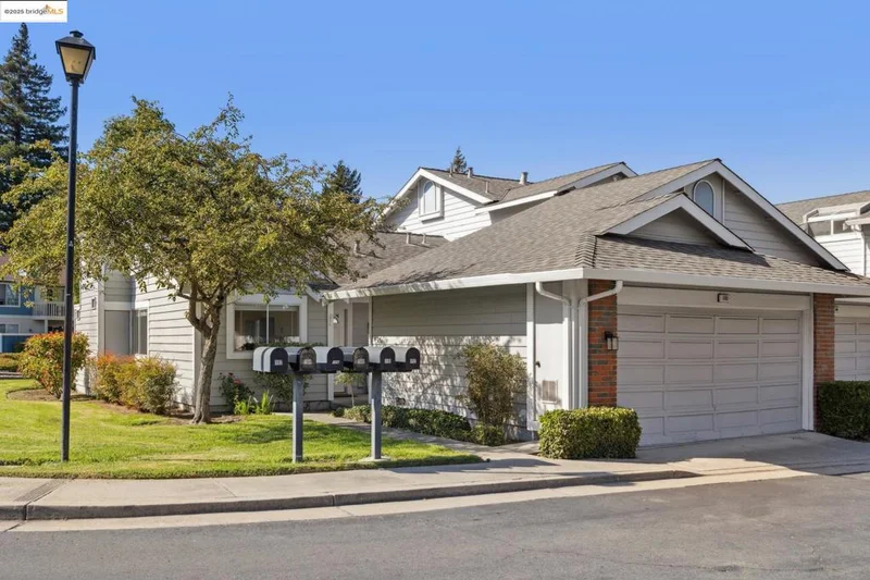 102 South Wildwood 102, Hercules, CA 94547