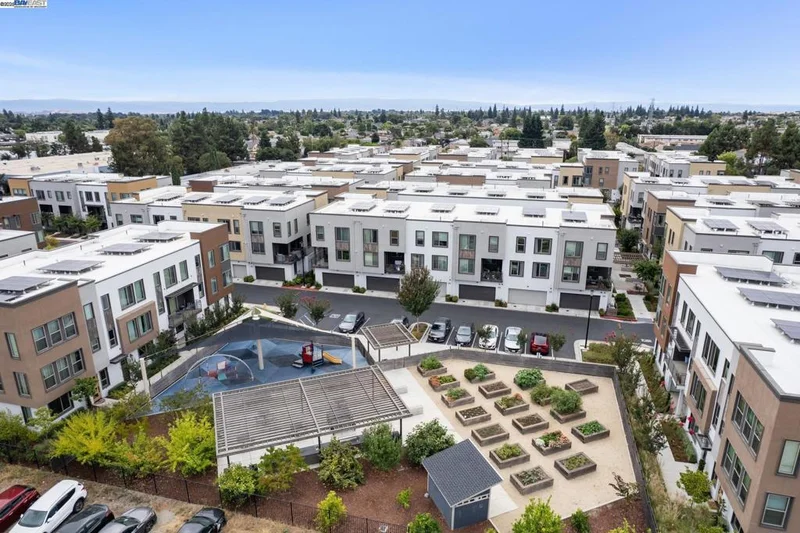 25345 Custom Drive, Hayward, CA 94544