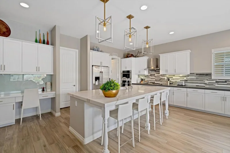 4150 Via Cararra, Palm Desert, CA 92260