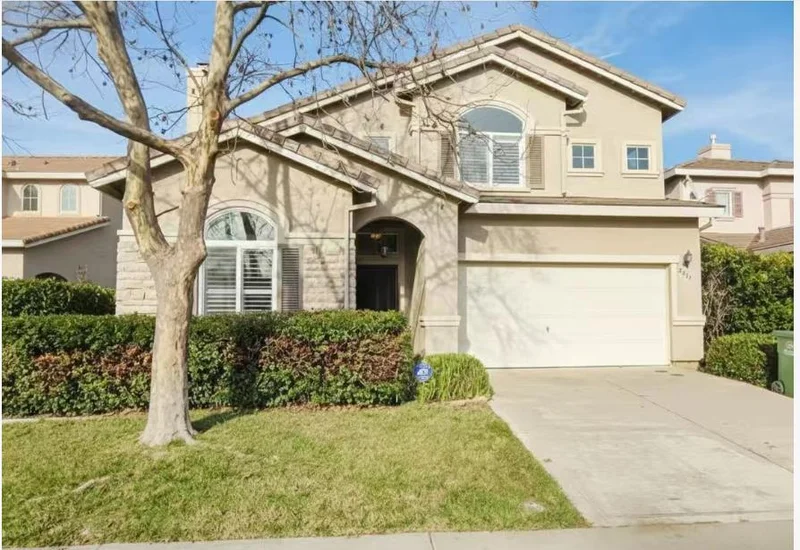 5817 Spring Flower Drive, Elk Grove, CA 95757