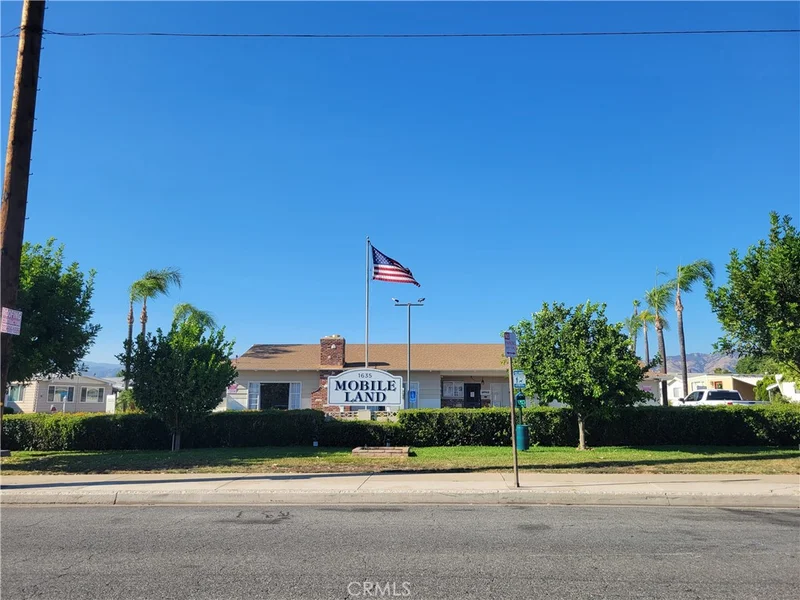 1635 Covina Blvd