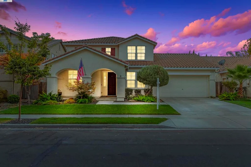 1230 Fawn Lily Drive, Patterson, CA 95363