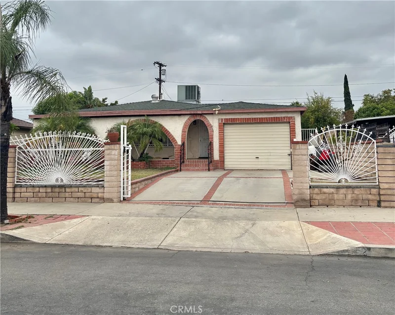 10200 10200 Rincon Avenue, Pacoima, CA 91331