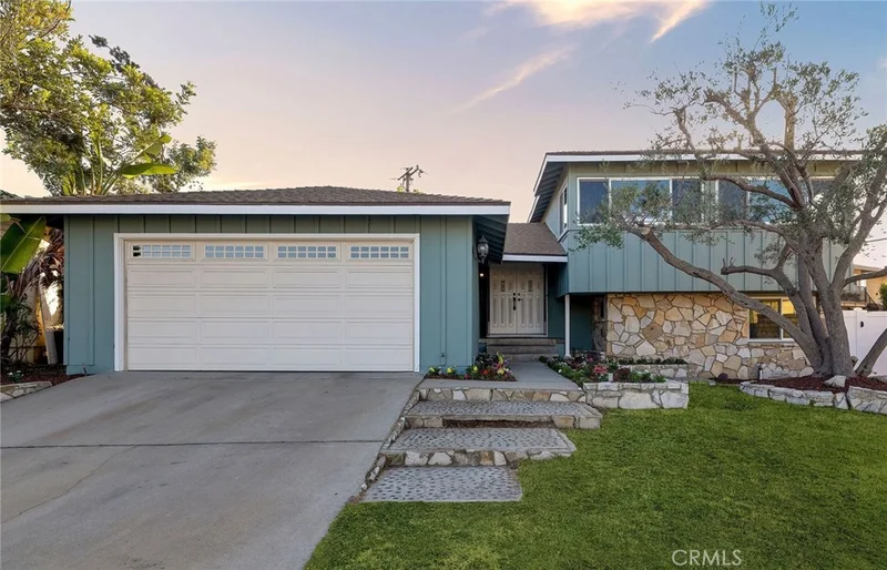 2934 W 227th Street, Torrance, CA 90505