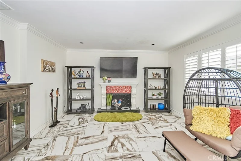 11742 11742 215th 8, Lakewood, CA 90715