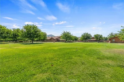 32623 Highway 190 photo 2