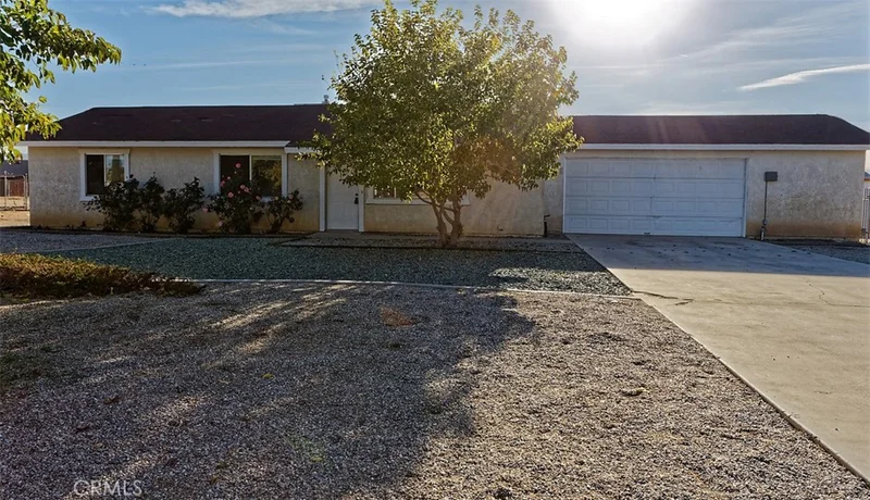 11542 Chimayo, Apple Valley, CA 92308