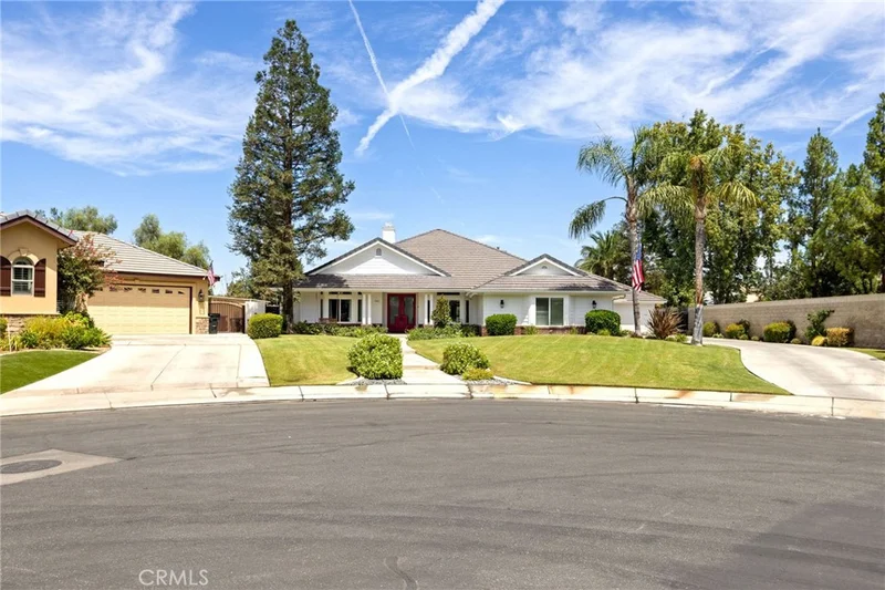 4608 4608 Scalloway, Bakersfield, CA 93312