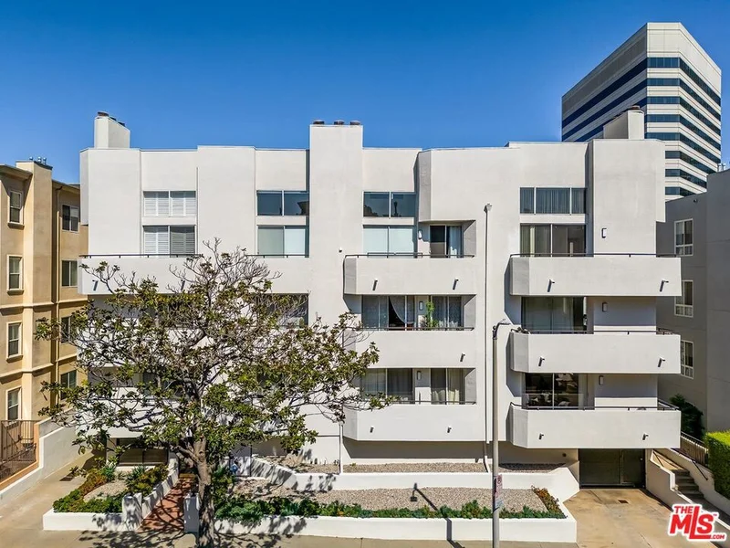 1164 Wellesley Avenue 103, Los Angeles, CA 90049