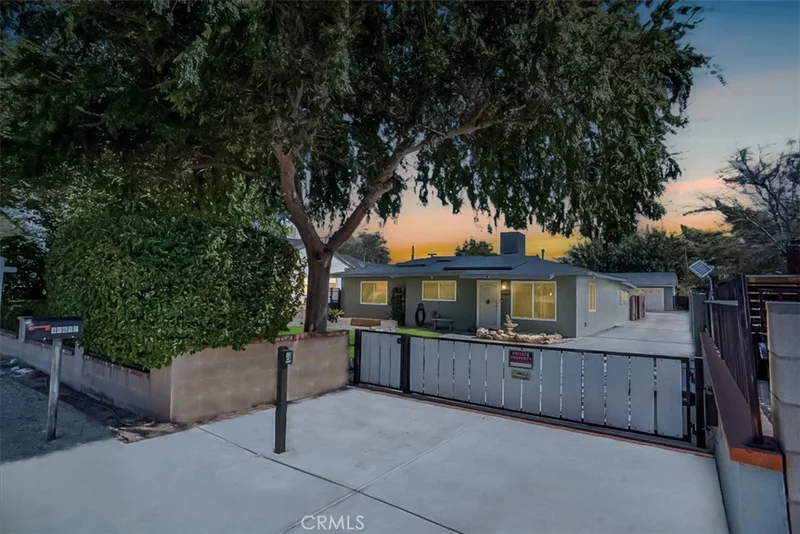 42652 W 55th Street W, Lancaster, CA 93536