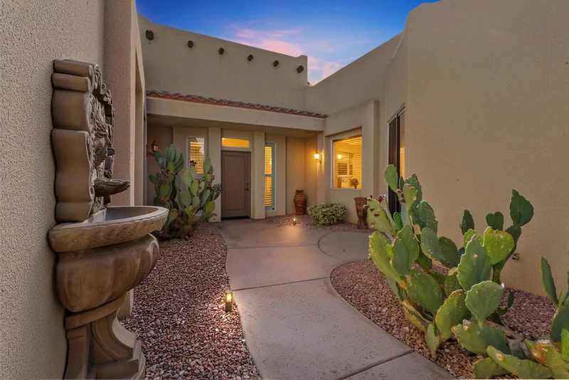 42 Marricopa Court, Palm Desert, CA 92211