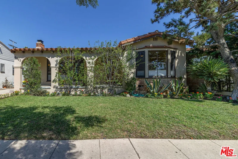 8953 W 24th Street, Los Angeles, CA 90034