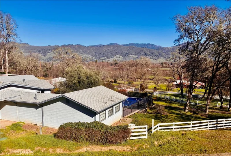 Photo 2 of 8451 Gibson Lane