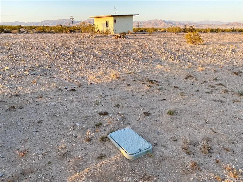 0 Pole Line Rd, 29 Palms, CA 92277