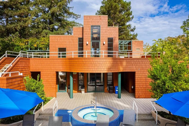 4250 El Camino Real D234, Palo Alto, CA 94306