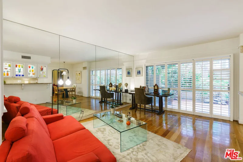 1131 Alta Loma Road 119, West Hollywood, CA 90069