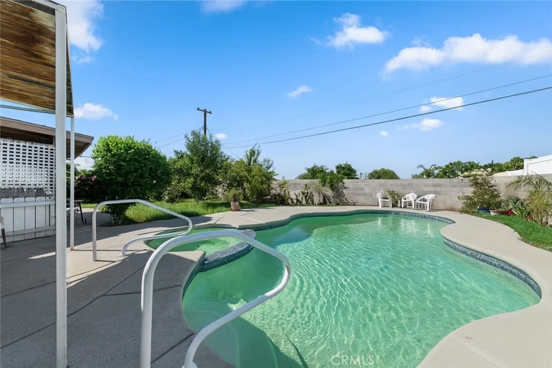 5550 Elm Avenue, San Bernardino, CA 92404