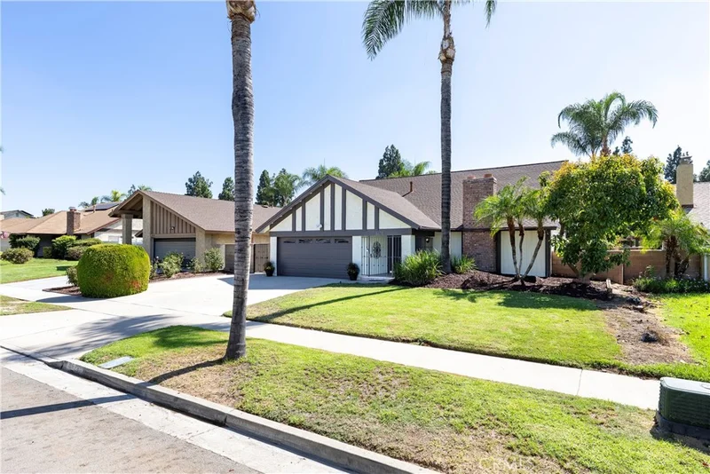 8678 Turlock Drive, Riverside, CA 92504