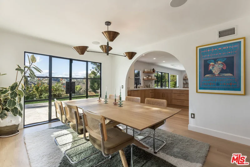 10507 Woodfield Court 12, Los Angeles, CA 90077