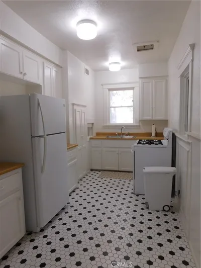 40116 Calle Plana photo 2