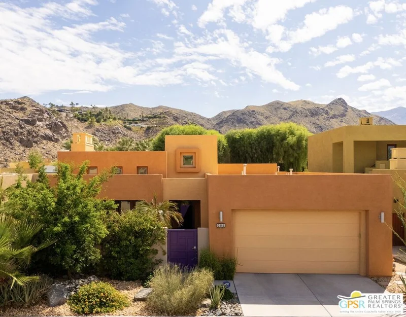 2993 Candlelight Lane, Palm Springs, CA 92264