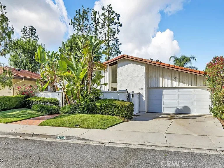 23109 Park Contessa, Calabasas, CA 91302
