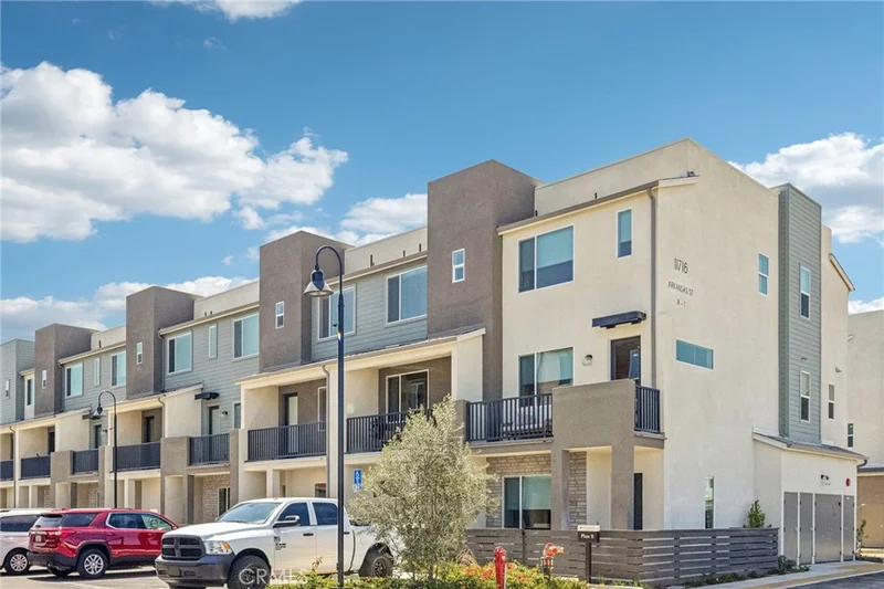 11718 Arkansas Street E, Artesia, CA 90701