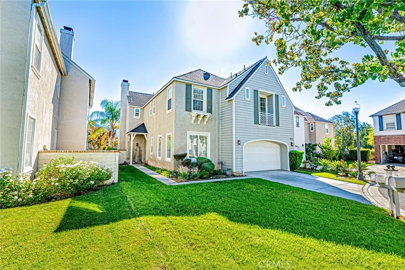27104 Breakers, Valencia, CA 91355