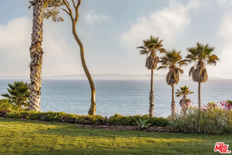 3213 Cliff Drive, Santa Barbara, CA 93109