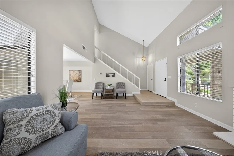 26 Claret, Irvine, CA 92614
