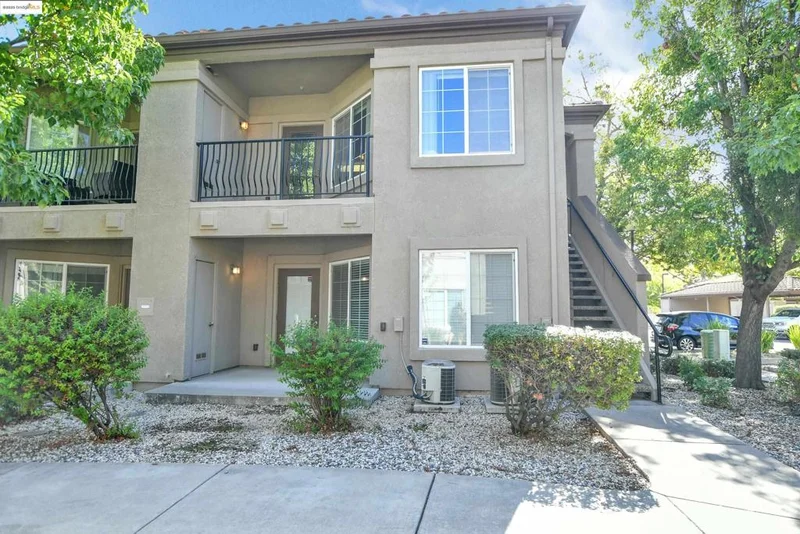 4200 E Commerce Way 2523, Sacramento, CA 95834