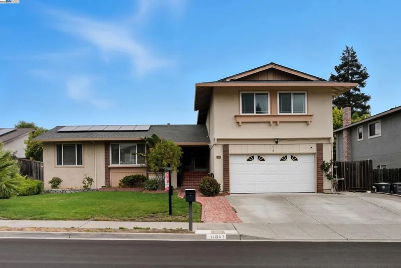 11862 Dublin Green Dr, Dublin, CA 94568