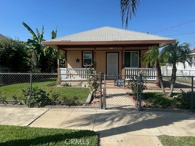 1025 Clay Street, Redlands, CA 92374