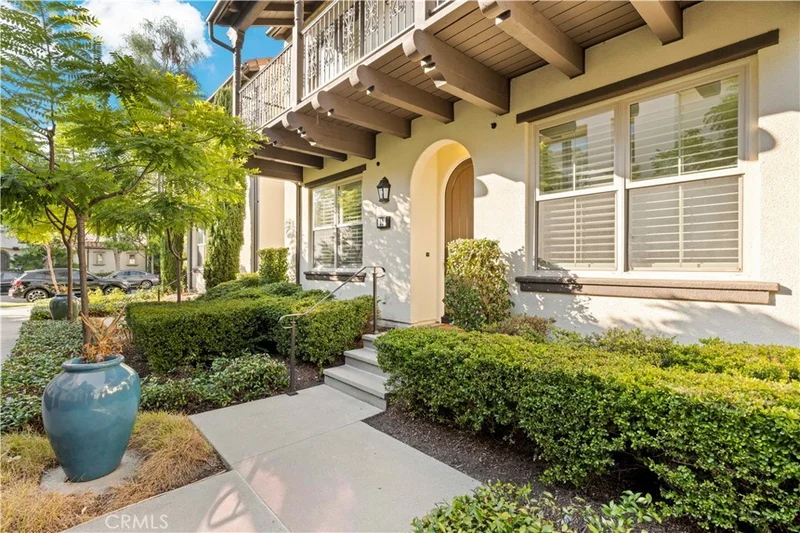52 Emerald Clover Dr, Irvine, CA 92620