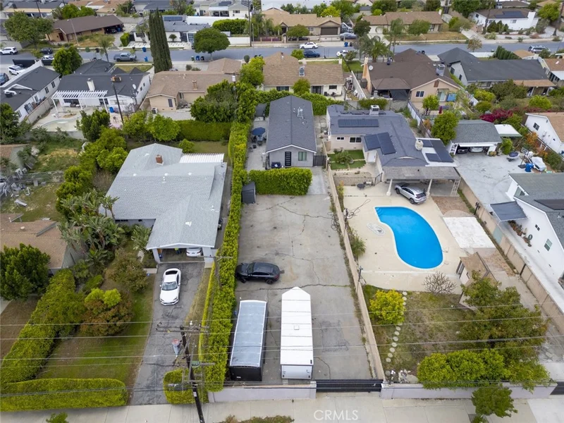 7737 Ethel Avenue, North Hollywood, CA 91605