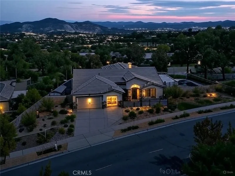 4225 W Riviera, Corona, CA 92883