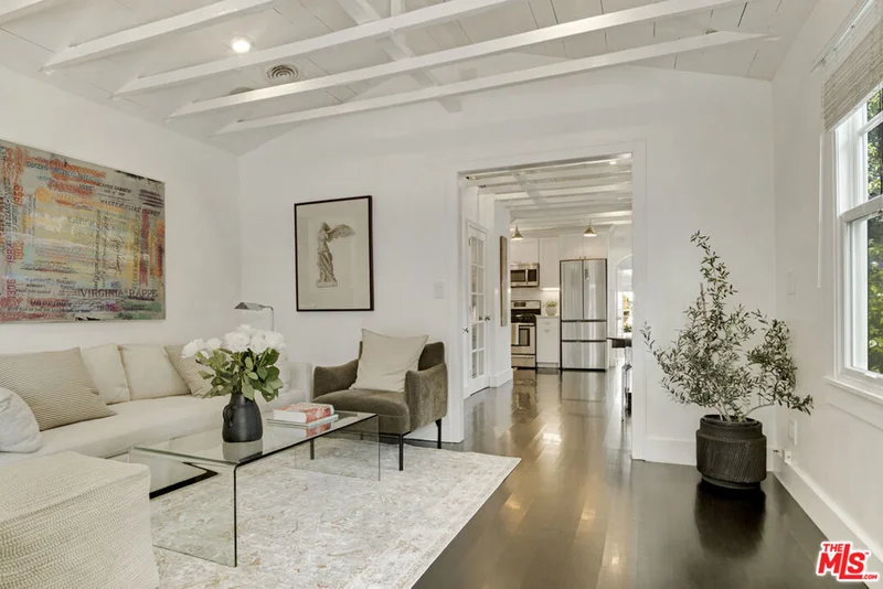 5143 La Vista Court, Los Angeles, CA 90004