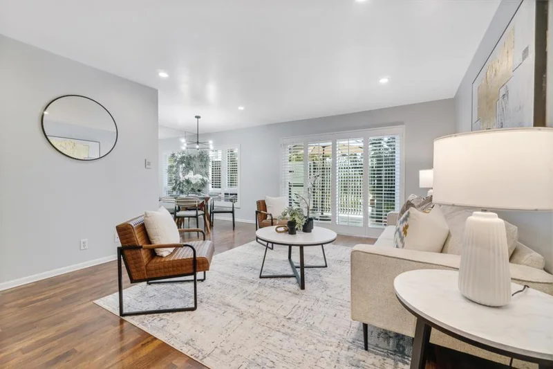 902 Peninsula Avenue 205, San Mateo, CA 94401