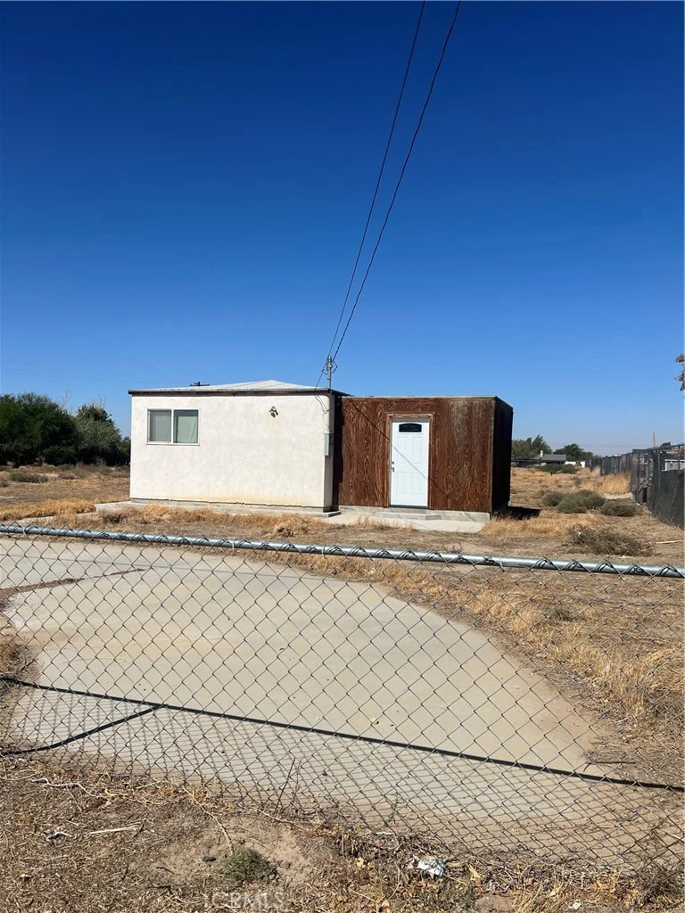Photo 2 of 9241 E Avenue R14