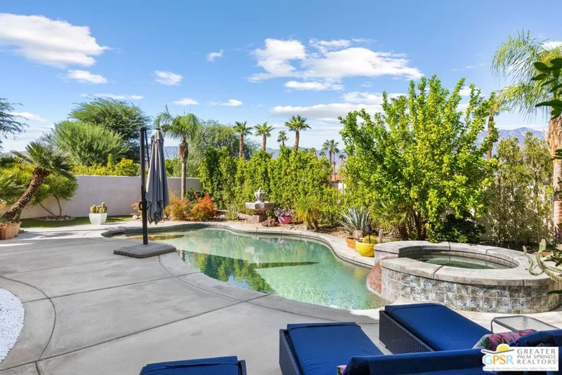 77 Via Las Flores, Rancho Mirage, CA 92270