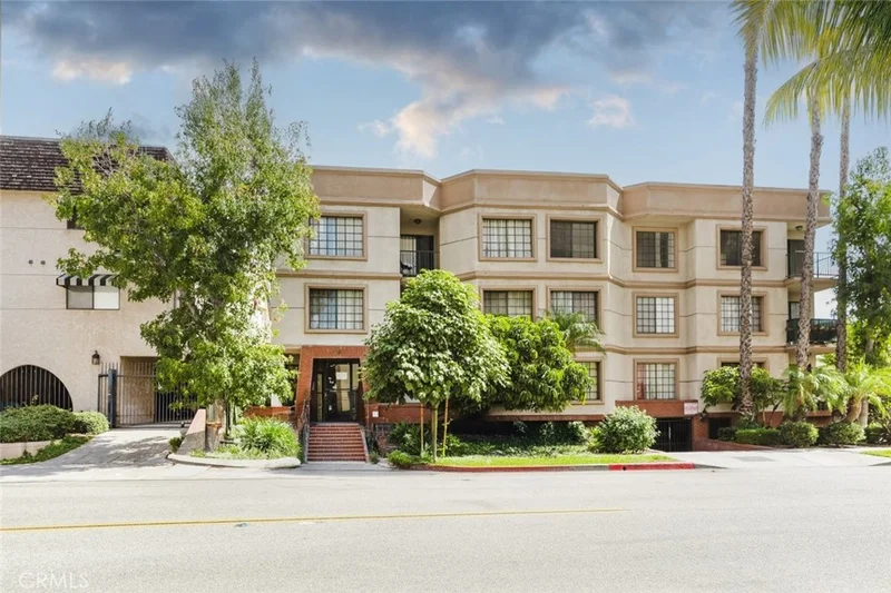 426 N Maryland 103, Glendale, CA 91206