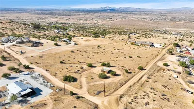 23766 Valley View Road photo 2