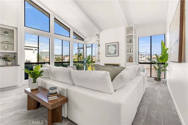 11805 Mayfield 306, Los Angeles, CA 90049