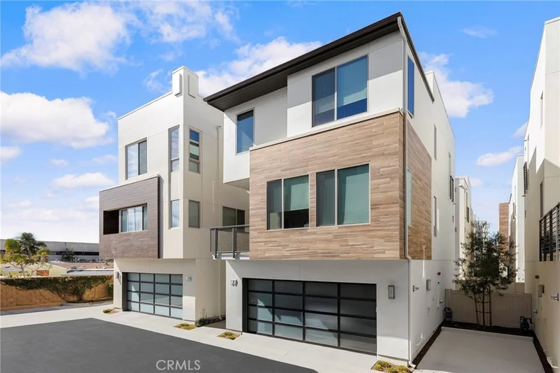 77 Ebb Tide Circle, Newport Beach, CA 92663