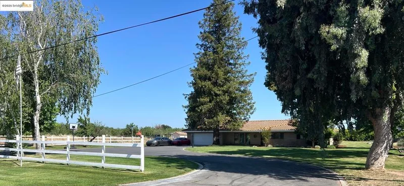 12225 Lone Oak Rd, Waterford, CA 95386