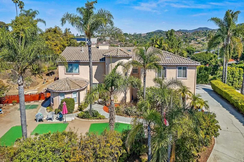 1175 York Drive, Vista, CA 92084