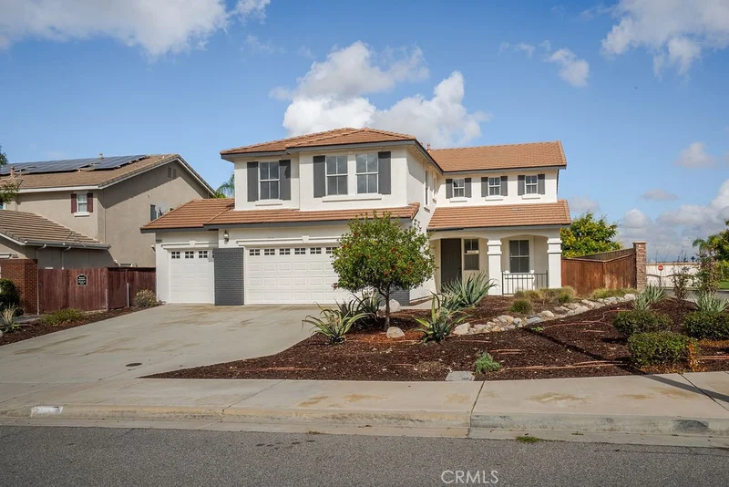 19068 Clover, Riverside, CA 92508